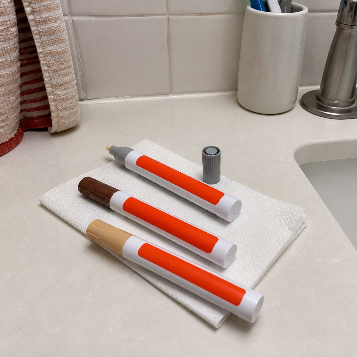✨Anti-mould and waterproof joint pen for ceramic tiles